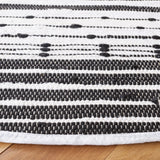 Safavieh Striped Kilim Stk205Z Black/Ivory Rug.