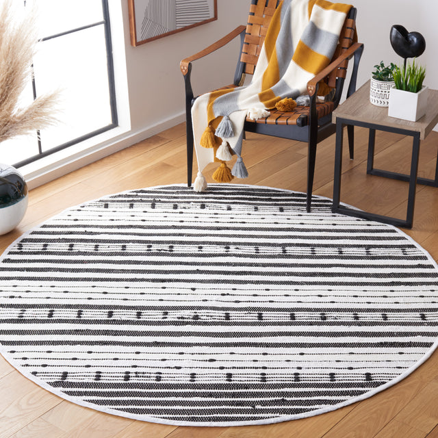 Safavieh Striped Kilim Stk205Z Black/Ivory Rug.