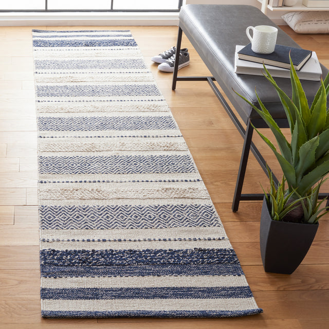 Safavieh Striped Kilim Stk502A Ivory/Navy Rugs.