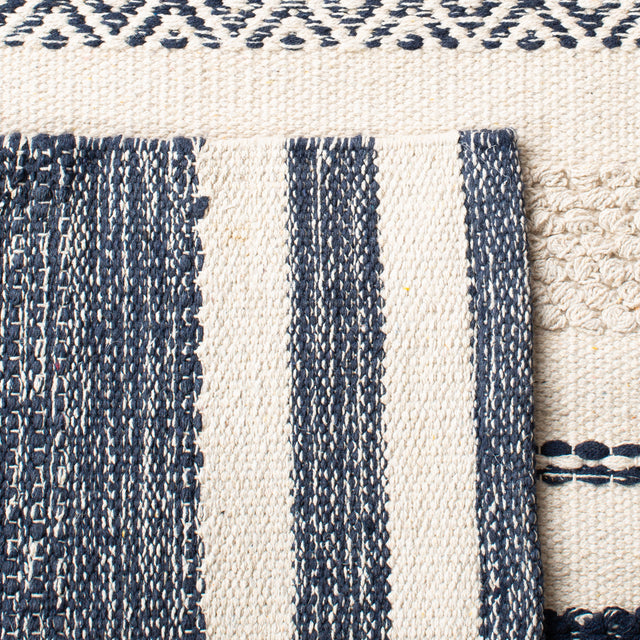 Safavieh Striped Kilim Stk502A Ivory/Navy Rugs.