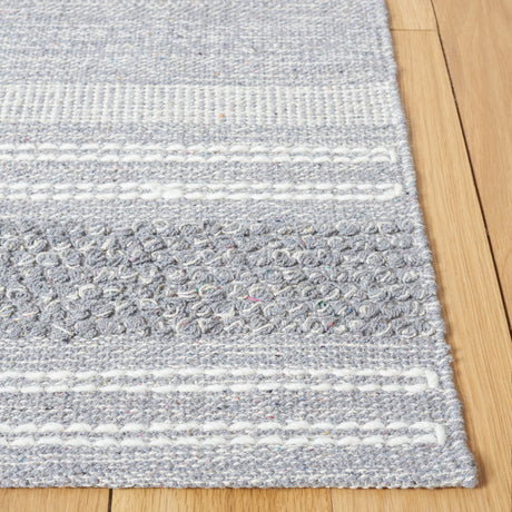 Safavieh Striped Kilim Stk505G Silver/Grey Area Rug