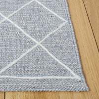 Safavieh Striped Kilim Stk507G Silver/Grey Area Rug