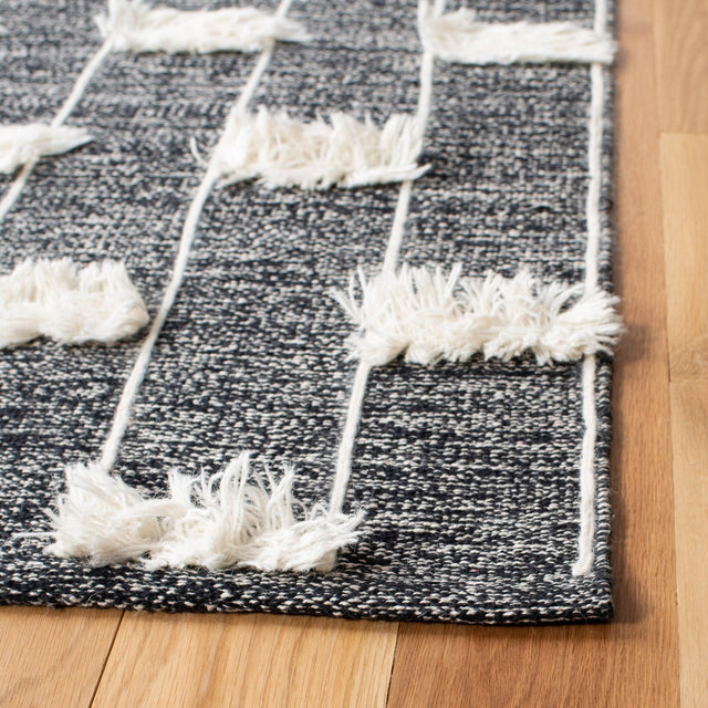 Safavieh Striped Kilim Stk508Z Black/Ivory Rugs.