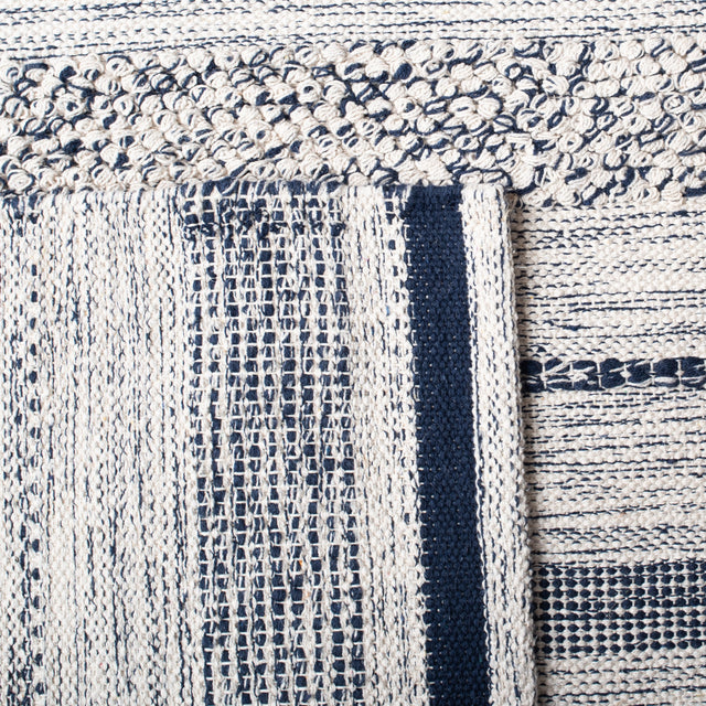 Safavieh Striped Kilim Stk517A Ivory/Navy Rugs.
