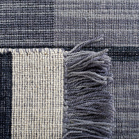 Safavieh Striped Kilim Stk704G Light Grey/Black Area Rug