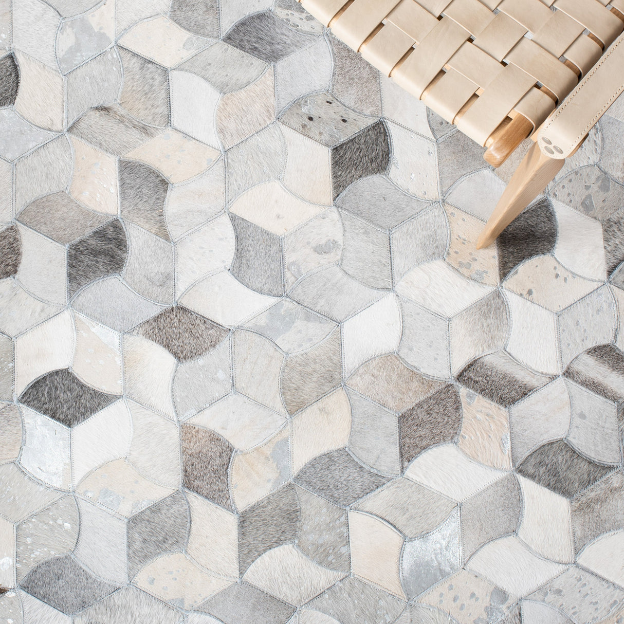 Safavieh Studio Leather Stl229F Ivory/Grey Rugs.