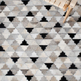 Safavieh Studio Leather Stl230F Grey/Black Rugs.