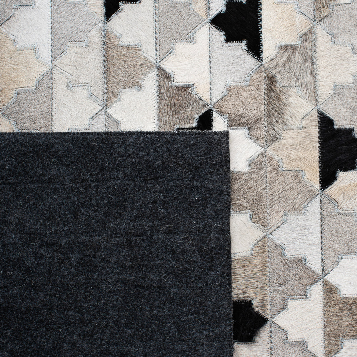 Safavieh Studio Leather Stl230F Grey/Black Rugs.