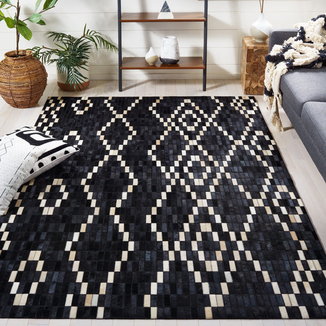 Safavieh Studio Leather Stl236Z Black/Beige Rug.