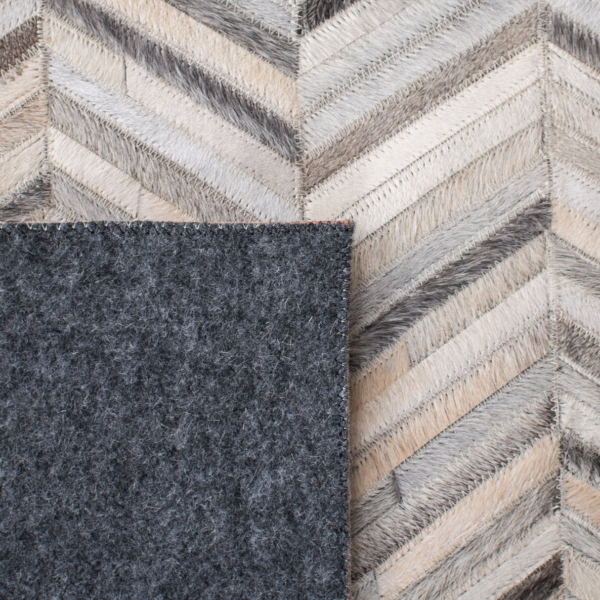 Safavieh Studio Leather Stl802A Ivory/Grey Rugs.
