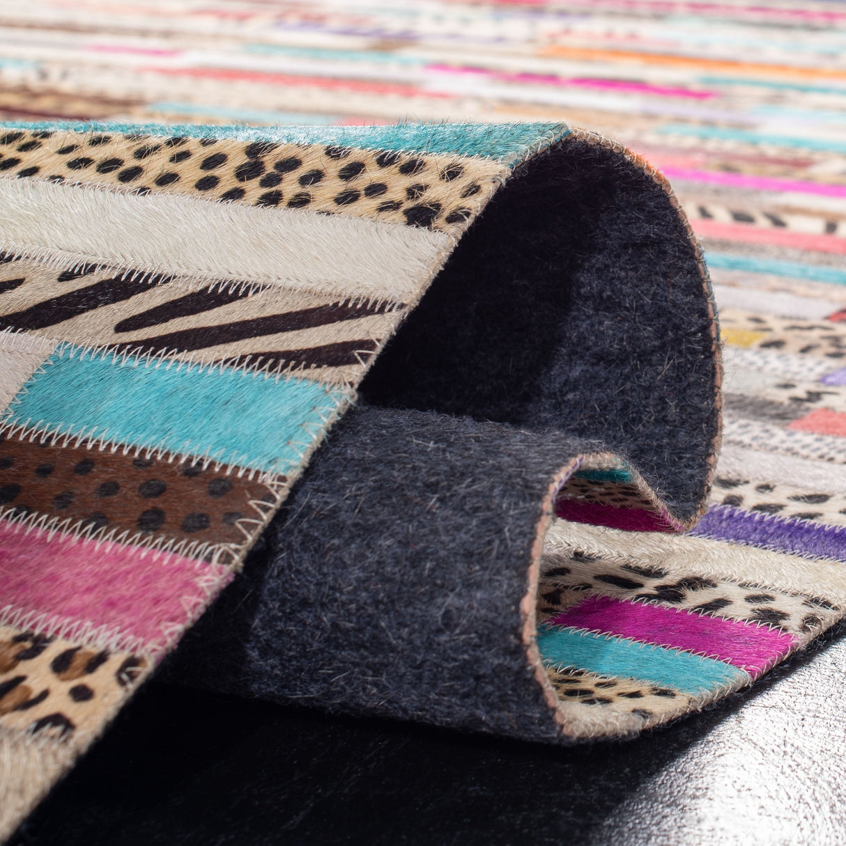 Safavieh Studio Leather Stl808A Ivory/Blue Rugs.