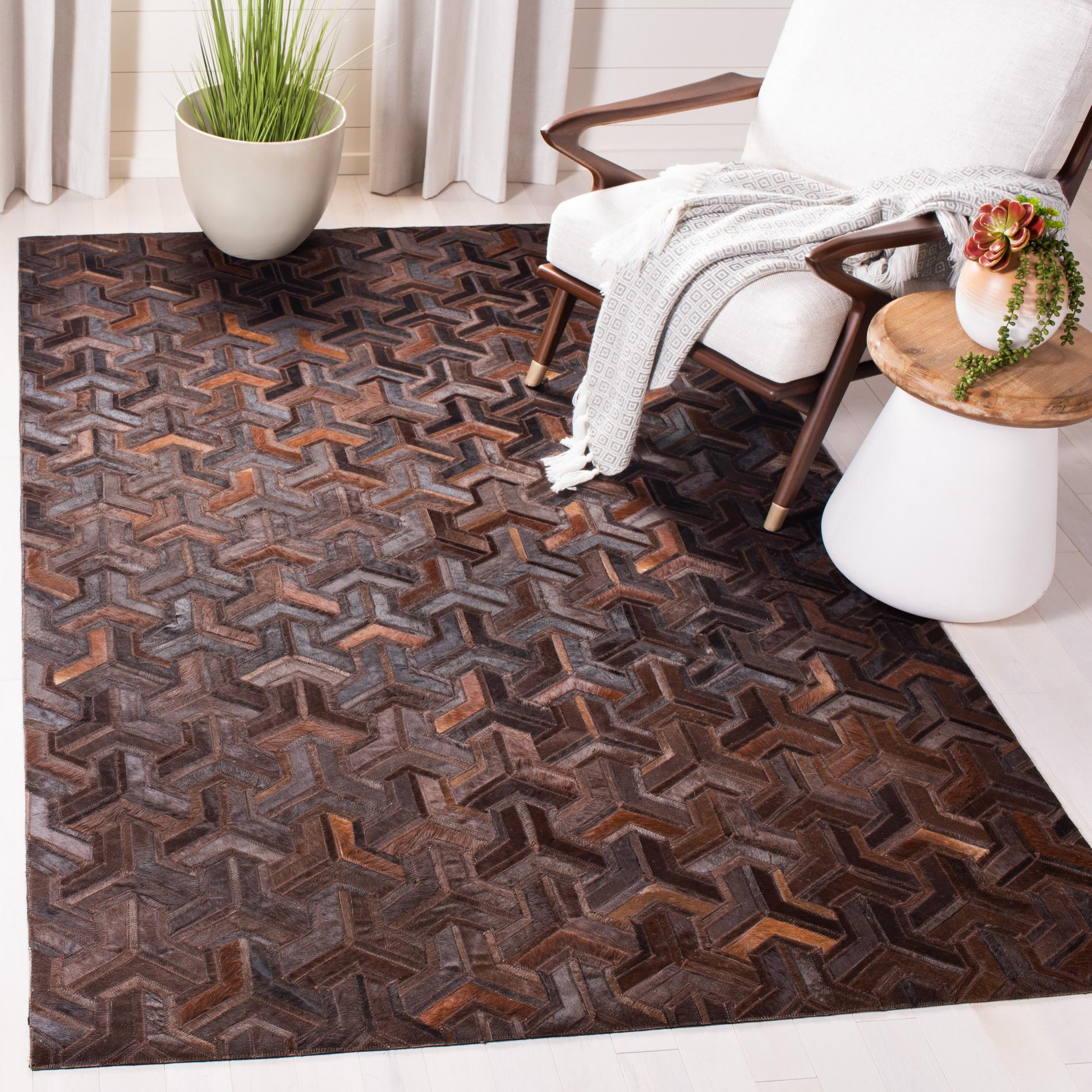 Safavieh Studio Leather Stl817T Brown/Light Brown Area Rug