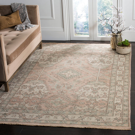 Safavieh Sivas Svs129A Peach/Ivory Rug.
