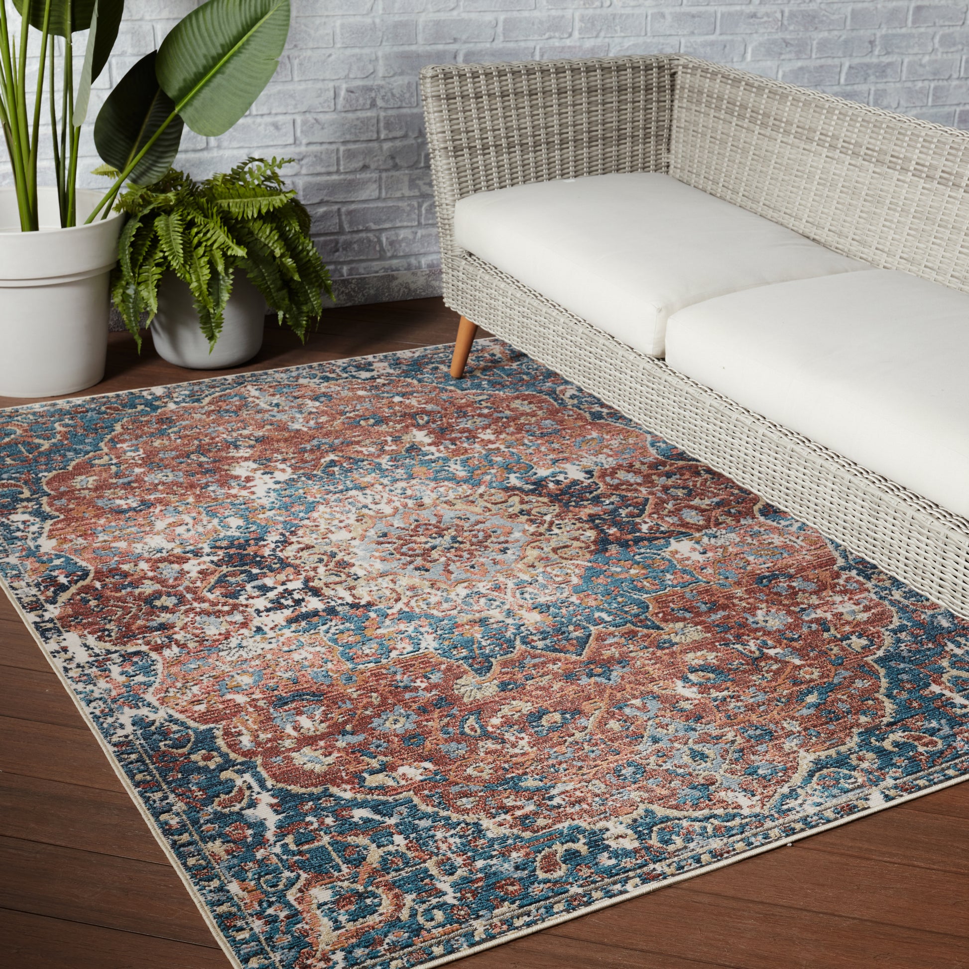 Jaipur Swoon Akela Swo08 Blue/Rust Area Rug