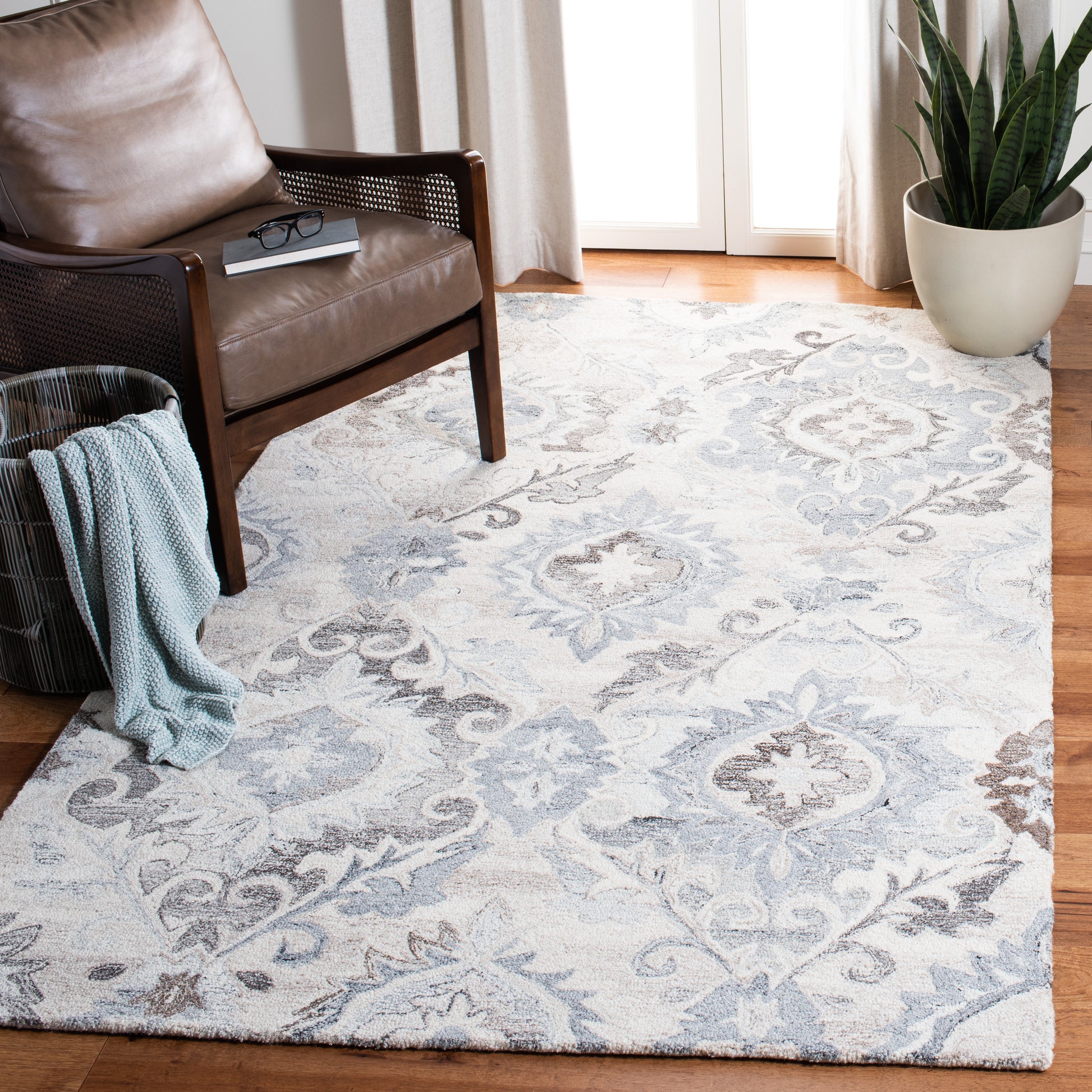 Safavieh Suzani Szn336A Ivory/Grey Area Rug