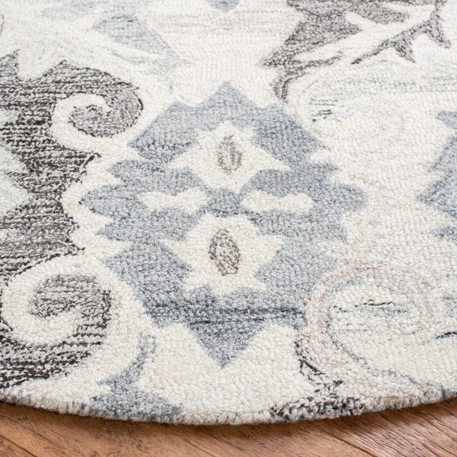 Safavieh Suzani Szn336A Ivory/Grey Rugs.