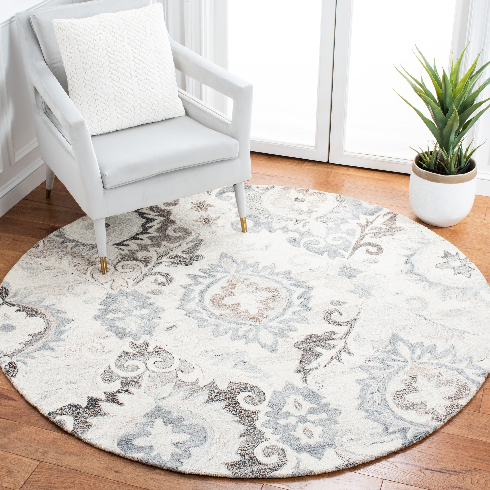 Safavieh Suzani Szn336A Ivory/Grey Area Rug