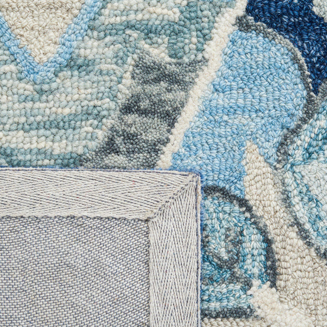 Safavieh Suzani Szn502M Blue/Ivory Rugs.