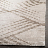 Safavieh Tibetan Tb424B Silver Rug.