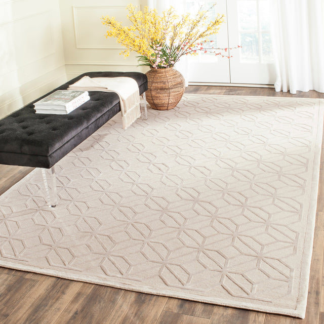 Safavieh Tibetan Tb425C Pearl Rug.