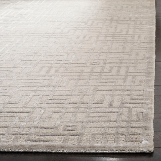 Safavieh Tibetan Tb426D Grey Rug.