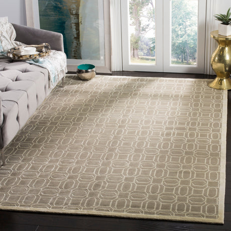 Safavieh Tibetan Tb834C Mint Rug.