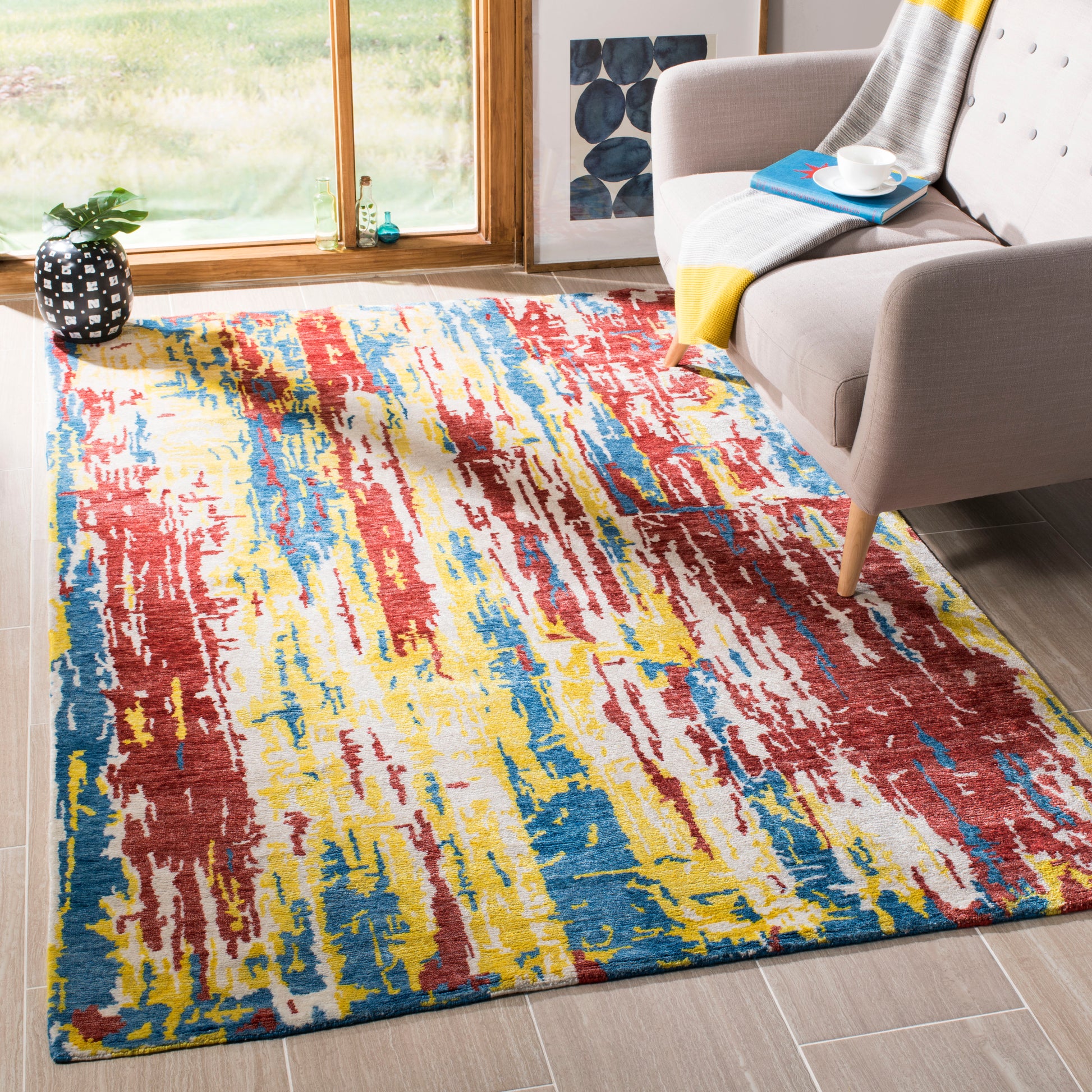 Safavieh Tibetan Tb838A White/Multi Area Rug