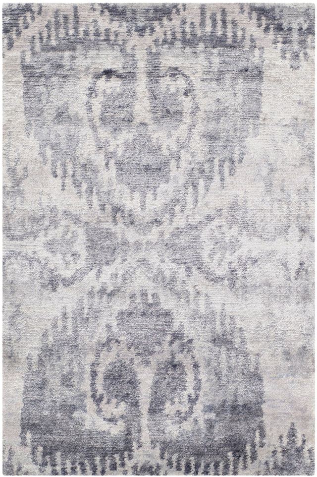 Safavieh Tibetan Tb950A Lavander Rug.