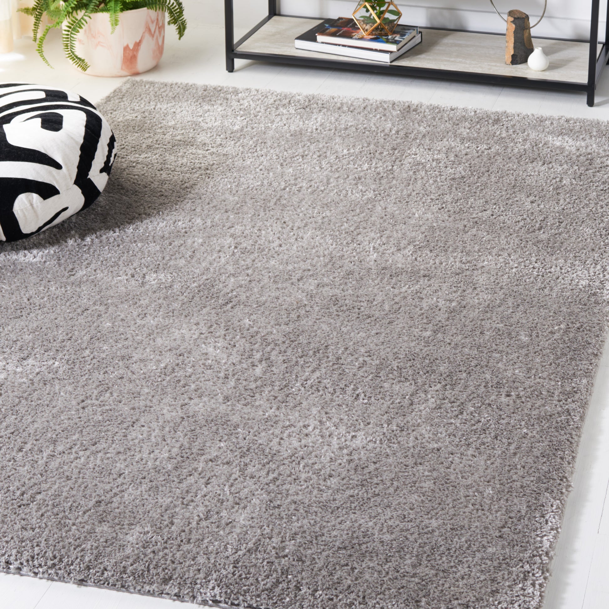 Safavieh Tahoe Shag Tho670H Grey Area Rug