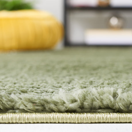 Safavieh Tahoe Shag Tho670W Sage Rug.