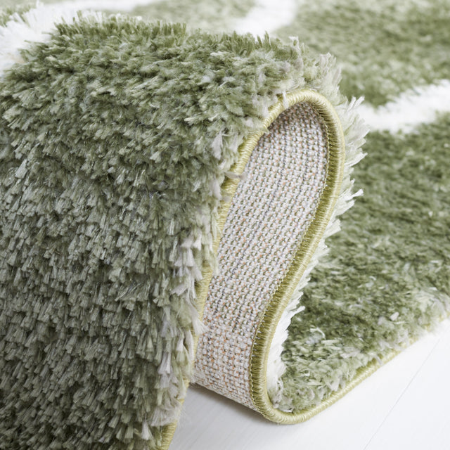 Safavieh Tahoe Shag Tho675W Sage/White Rug.