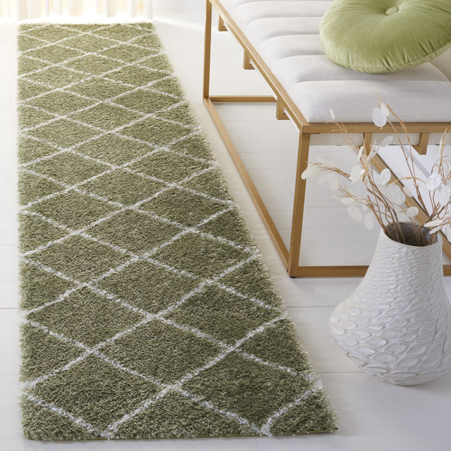 Safavieh Tahoe Shag Tho676W Sage/White Rug.