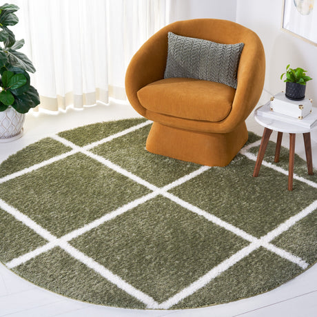Safavieh Tahoe Shag Tho676W Sage/White Rug.