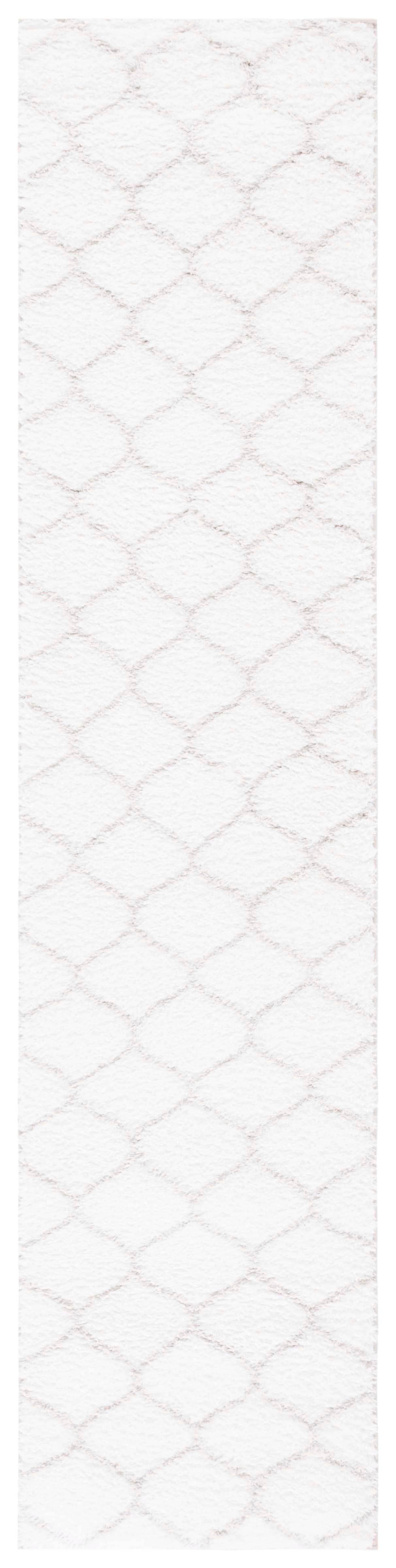 Safavieh Tahoe Shag Tho677A White/Silver Area Rug