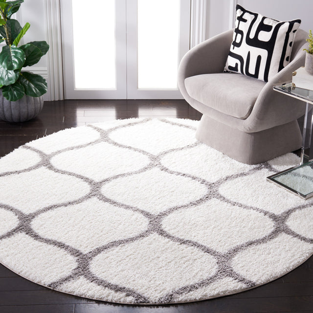 Safavieh Tahoe Shag Tho677C White/Grey Rug.