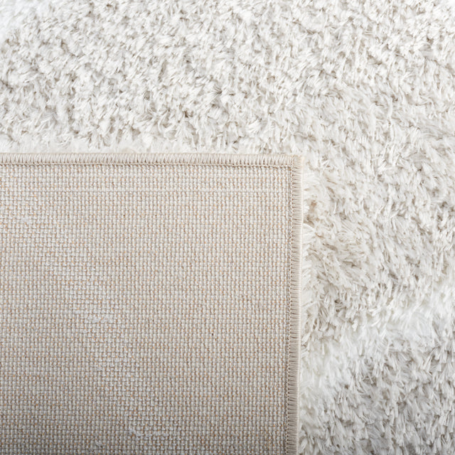 Safavieh Tahoe Shag Tho677G Silver/White Rug.