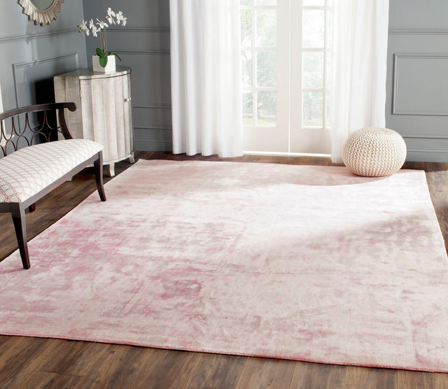 Safavieh Tibetan Tib553A Pink Rug.