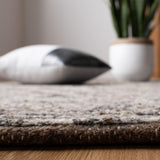 Safavieh Tibetan Tib606F Grey Rugs.