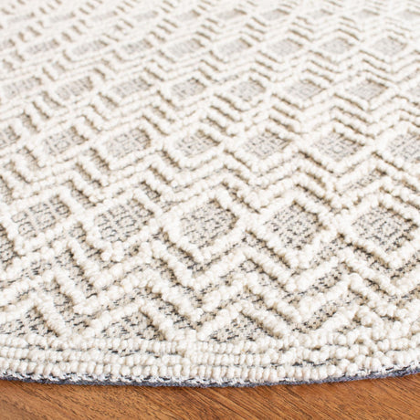 Safavieh Trace Trc211F Grey/Black Rug.