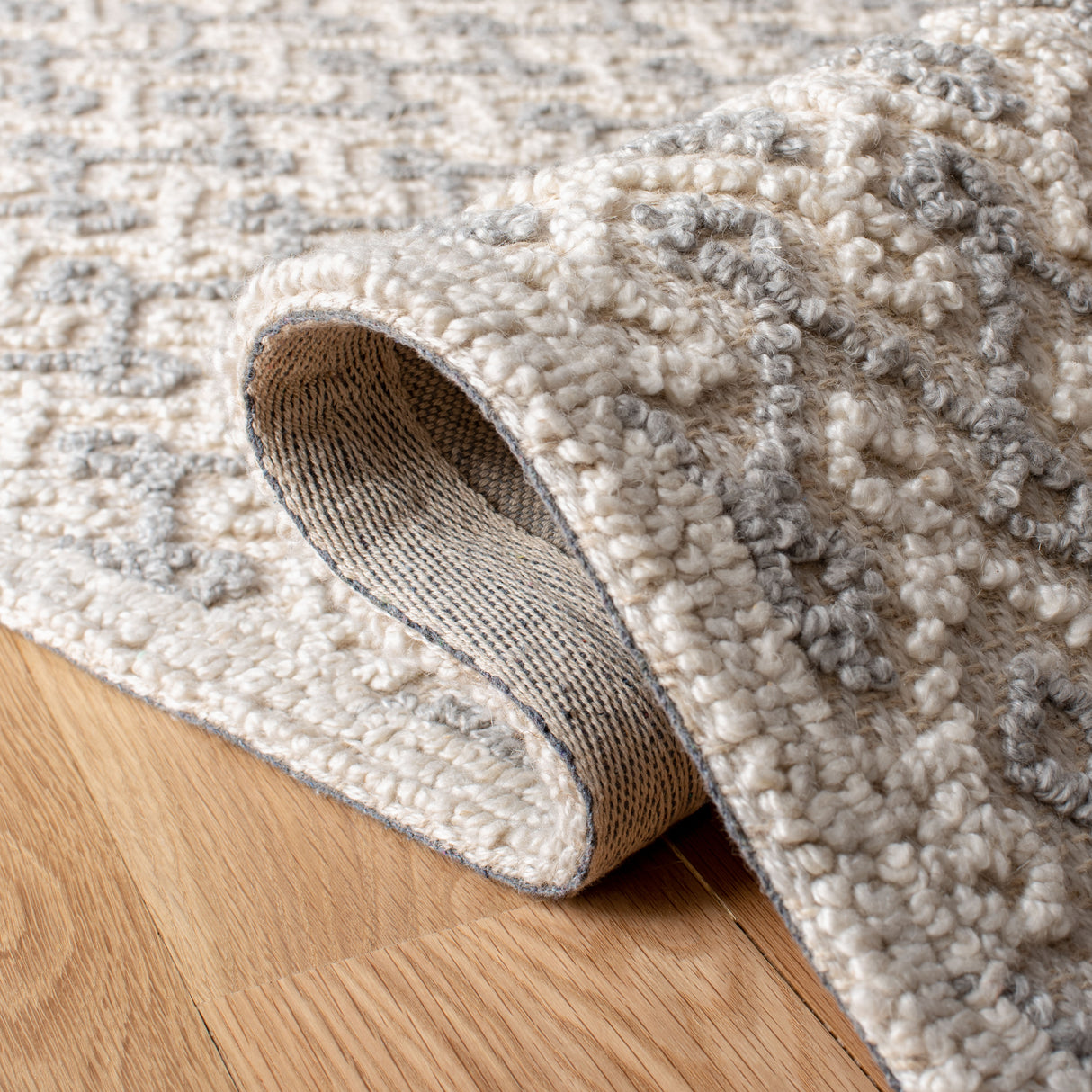Safavieh Trace Trc215F Grey/Beige Rugs.