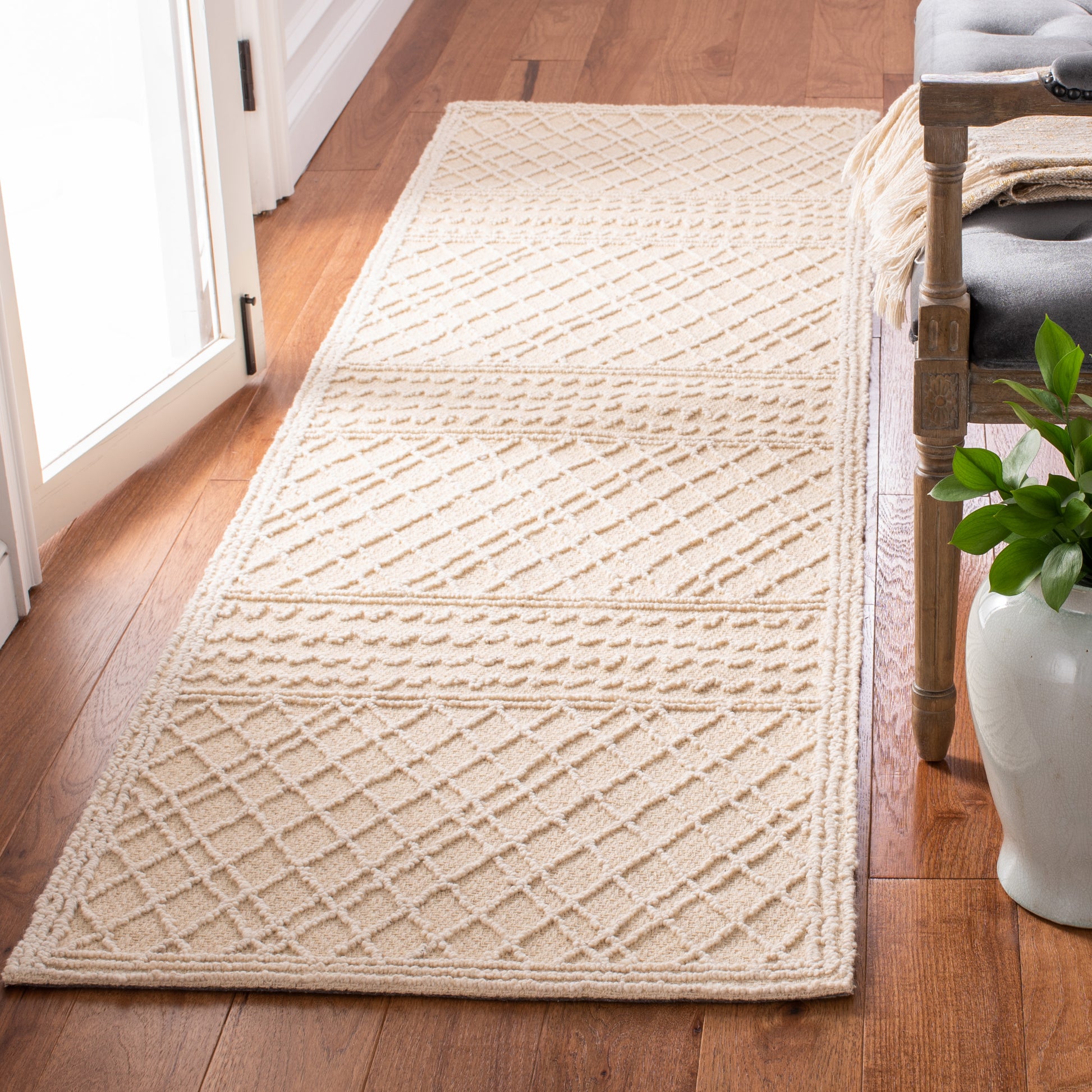 Safavieh Trace Trc220A Ivory Area Rug