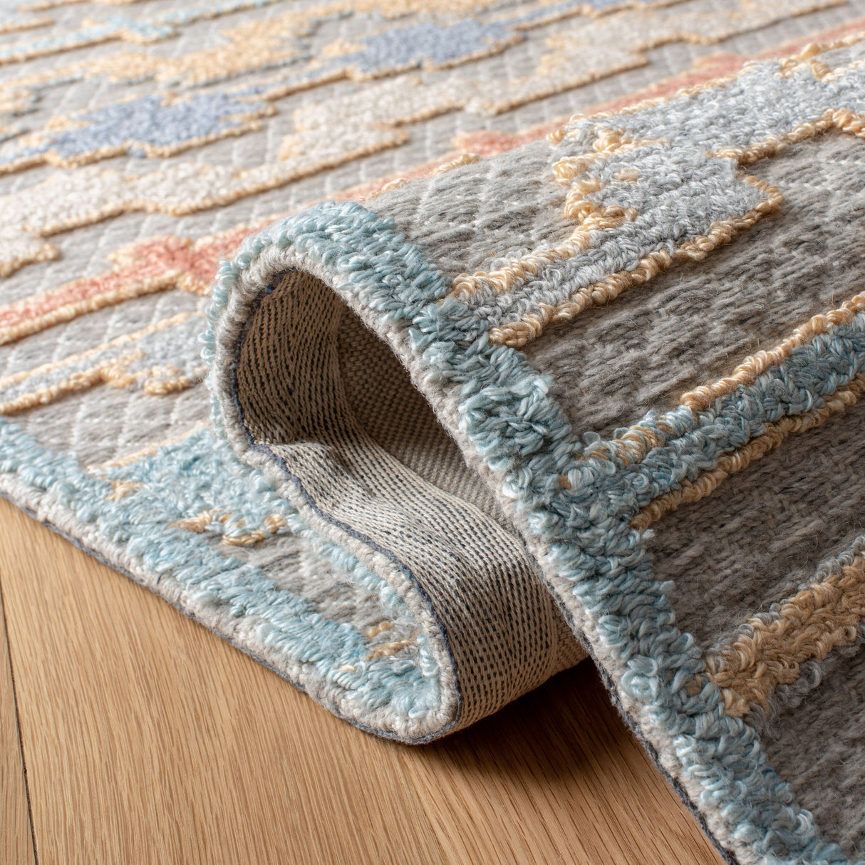 Safavieh Trace Trc221M Blue/Rust Rugs.