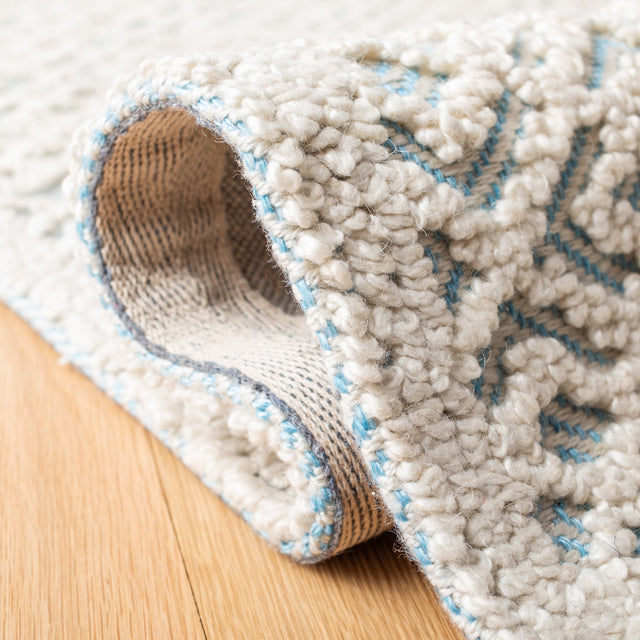 Safavieh Trace Trc224A Ivory/Blue Rugs.