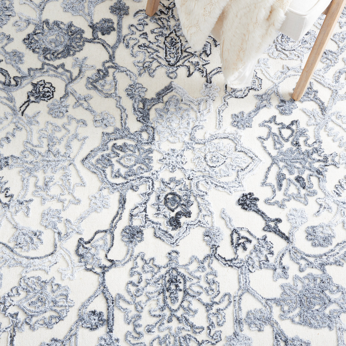Safavieh Trace Trc303F Grey/Ivory Rug.