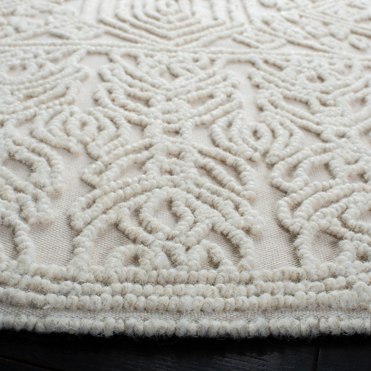 Safavieh Trace Trc401A Ivory Rugs.