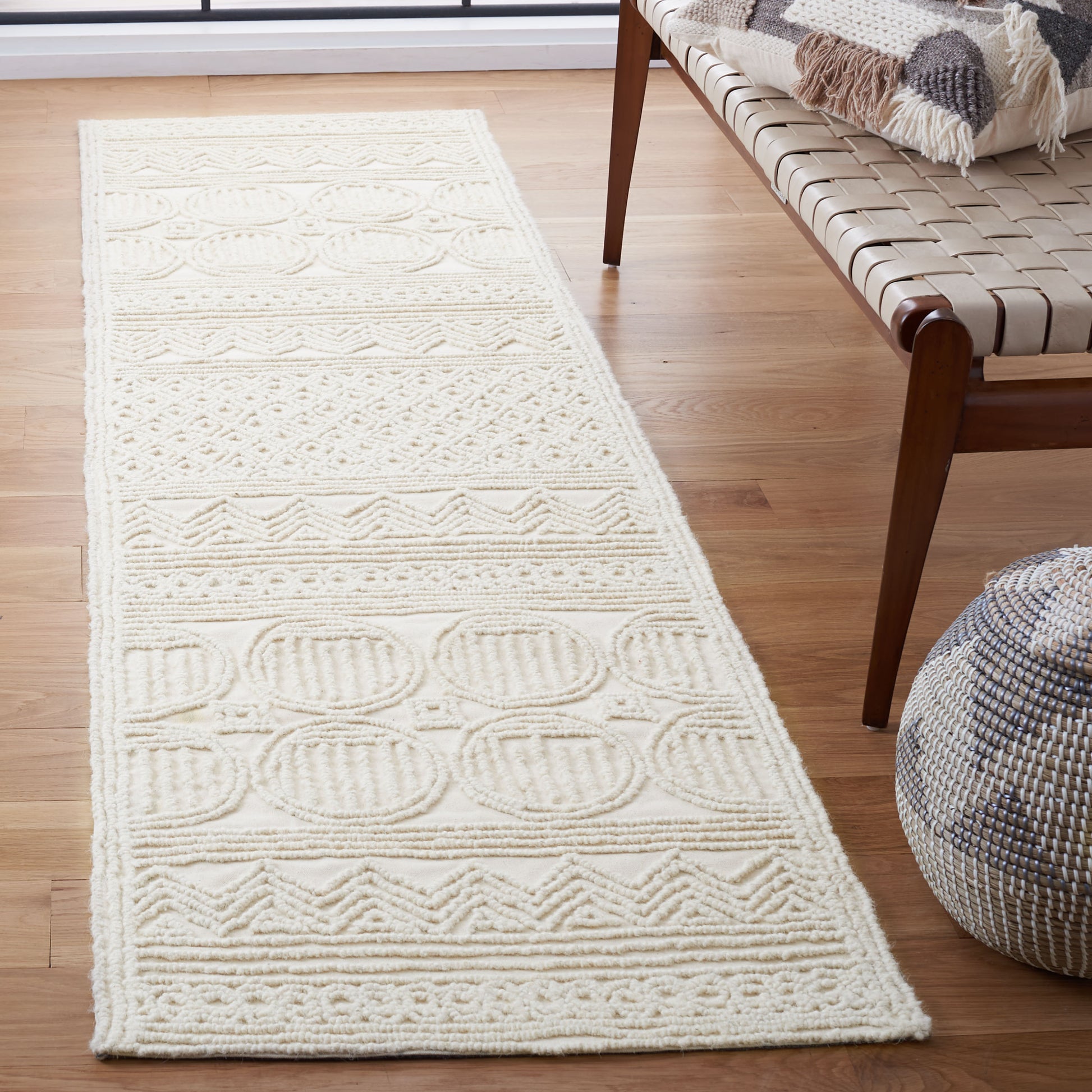 Safavieh Trace Trc402A Ivory Area Rug