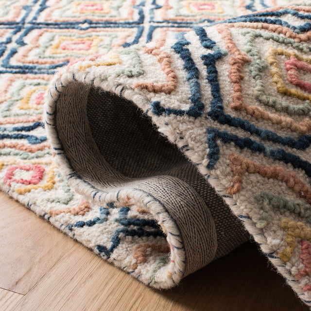 Safavieh Trace Trc512A Ivory/Navy Rugs.