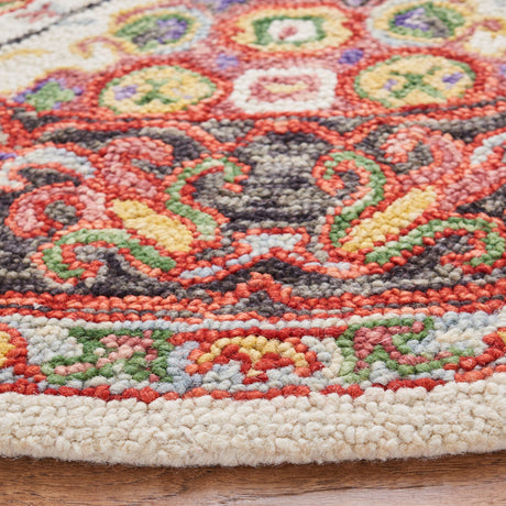 Safavieh Trace Trc524A Ivory/Red Rugs.