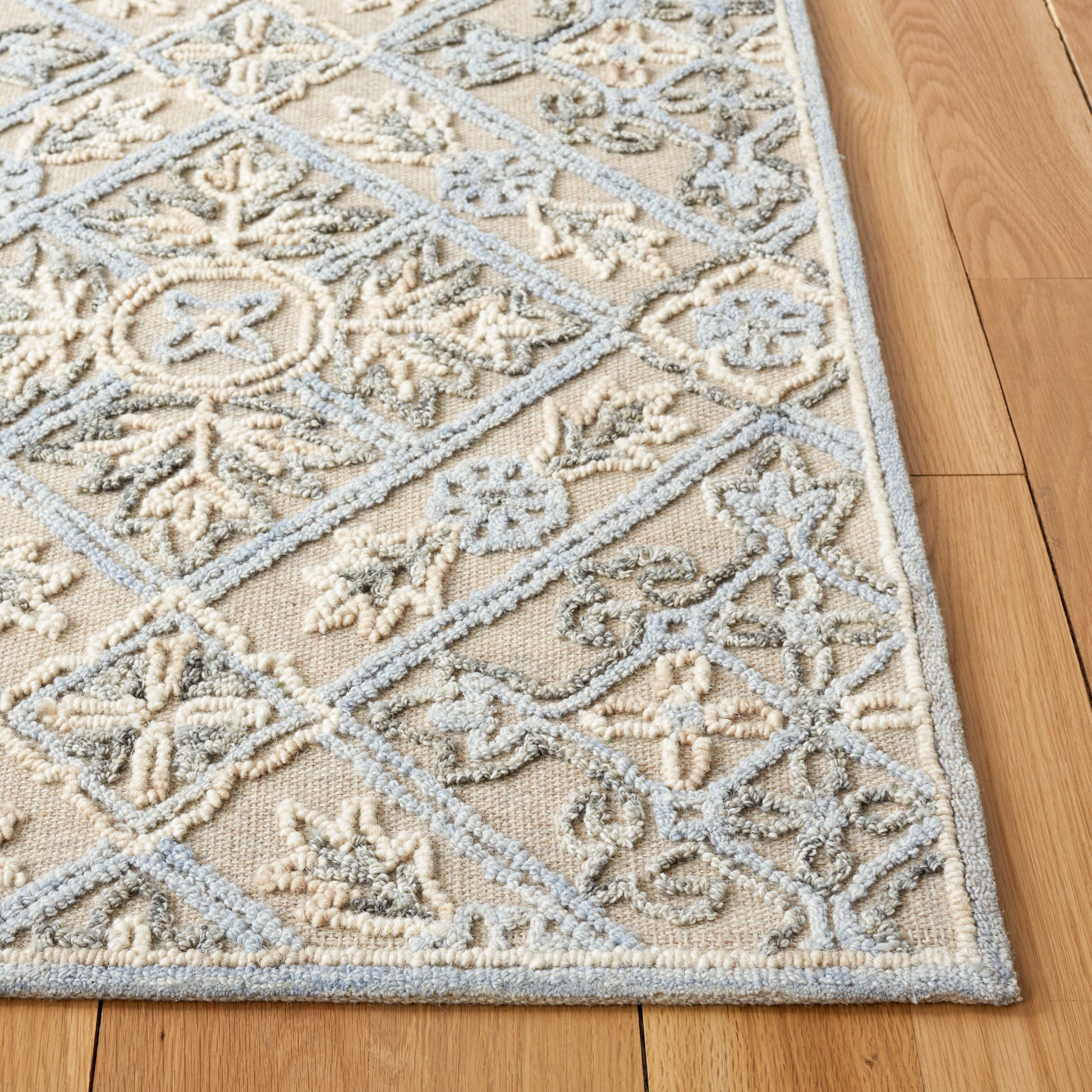 Safavieh Trace Trc802B Beige/Silver Area Rug