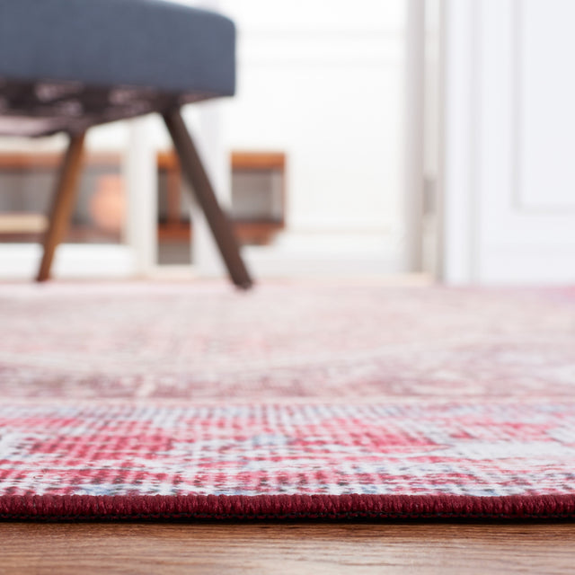 Safavieh Machine Washable Tucson Tsn132B Beige/Red Rug.